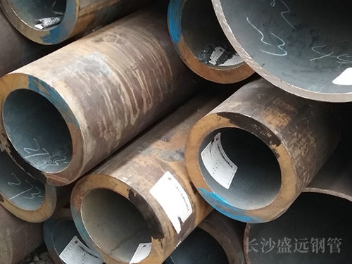 Q345B低合金厚壁無縫管 Q345B低合金厚壁無縫管